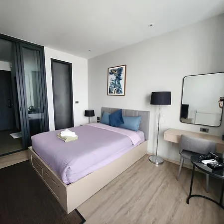 芭提雅the Edge海景一卧室公寓 Apartment