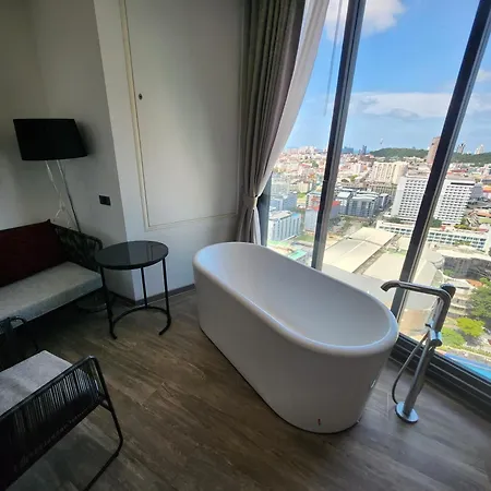 芭提雅the Edge一居室浴缸公寓 Pattaya