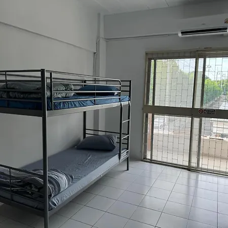 Js786 Cafe&bistro Hostel Pattaya