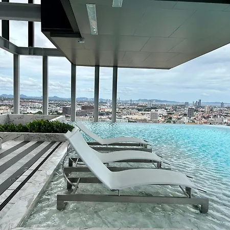 Aparthotel Once Pattaya