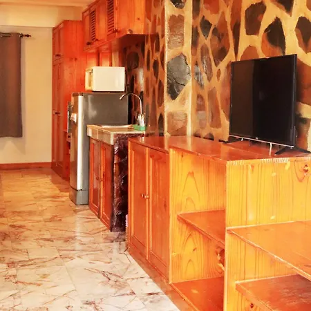 ที่พักพร้อมอาหารเช้า Cita Hotel, 3*