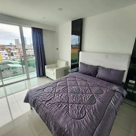 Center Ccr Apartment Pattaya
