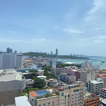 Apartment 24a网红无边泳池edge豪华单卧室套房 海滩3分钟 *