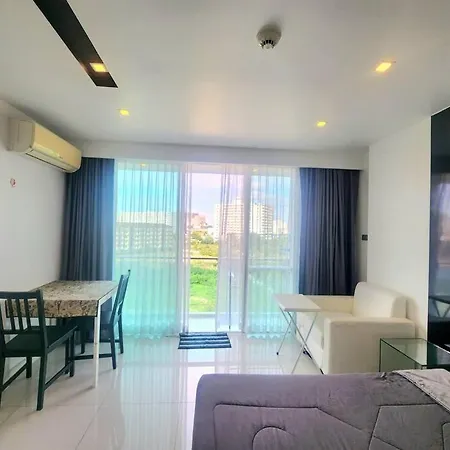 Apartment Unique In Town Pattaya