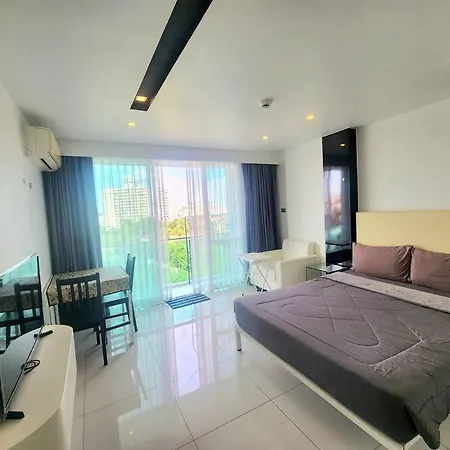 Apartment Unique In Town Pattaya