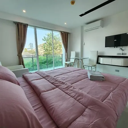 In Apartment Pattaya