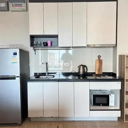 2 Bed Room, Large Living @ *