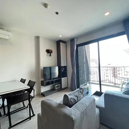 2 Bed Room, Large Living @