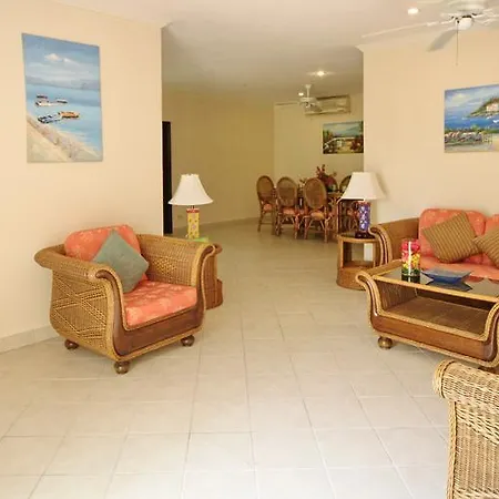 Butterfly Garden Boutique Residences By Frasier: Luxury Lifestyle Aparthotel Pattaya