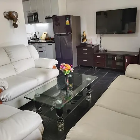 Guest house Phratamnak & - 100 Mtr From The 4*