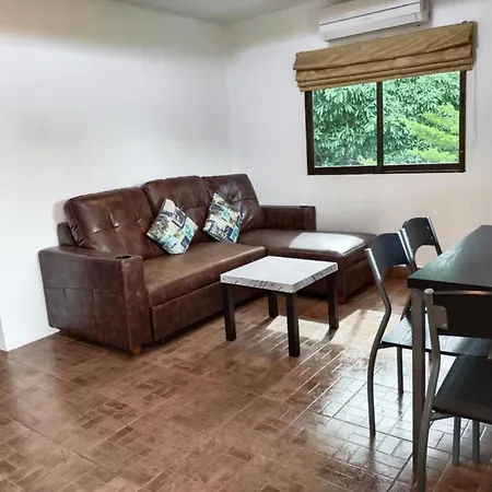 Guest house Phratamnak & - 100 Mtr From The Pattaya