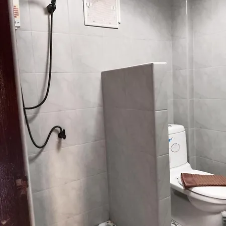 Guest house Phratamnak & - 100 Mtr From The Pattaya