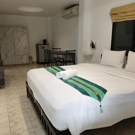 Guest house Phratamnak & - 100 Mtr From The