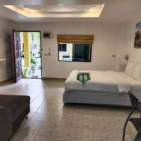 Phratamnak & - 100 Mtr From The Guest house 4*