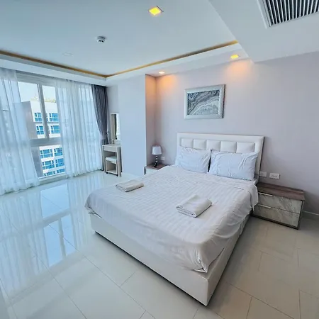 芭提雅市中心公寓grand Avenue 51 Sqm Pool View Or City View Apartment