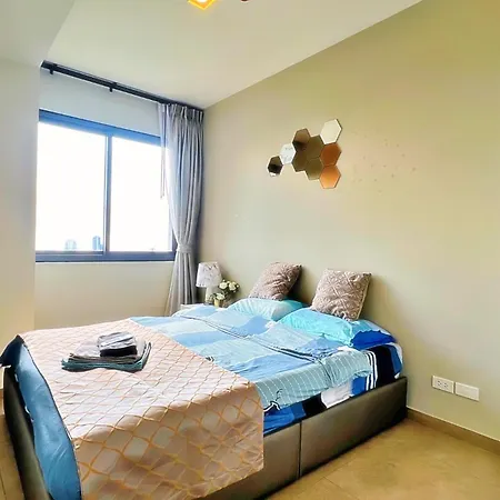Walking Street Netflix 濒海雅居 两卧室奢华海景公寓 Apartment *