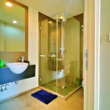 Walking Street Netflix 濒海雅居 两卧室奢华海景公寓 Apartment *