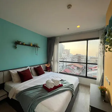Downtown Lux Fun 2bedroom Rooftop Pool #tbb6575 *