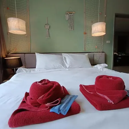 Downtown Lux Fun 2bedroom Rooftop Pool #tbb6173 Apartment Pattaya