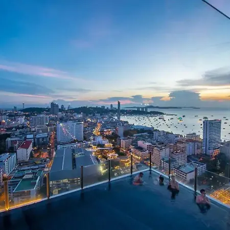 Downtown Lux Fun Rooftop Pool #ta41221 Apartment Pattaya