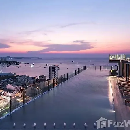 Downtown Lux Fun Rooftop Pool #ta18110 * Pattaya