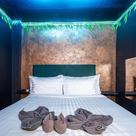 The Jungle Khophai Center 5 Bedroom * Pattaya