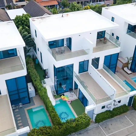 Holiday home Rin Poolvilla 4bedroom