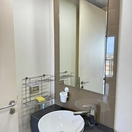 Apartment Old Driver芭提雅步行街高层侧海景宽敞一室公寓宁静花园现代泳池 *