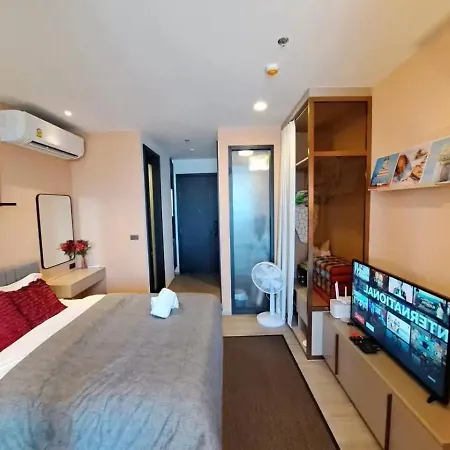 อพาร์ทเม้น Downtown Chic High Floor& Seaview #en58028 *