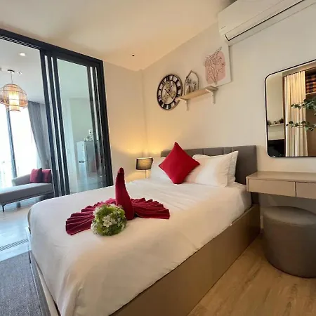 Downtown Chic Seaview #es40021 อพาร์ทเม้น