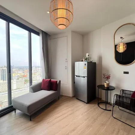 อพาร์ทเม้น Downtown Chic Seaview #es40021