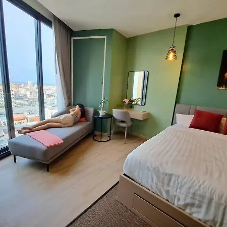 อพาร์ทเม้น Downtown Chic Rooftop Pool #en33918 Pattaya