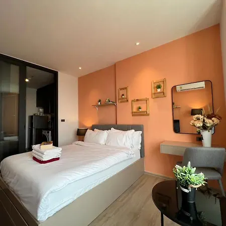 Downtown Chic Rooftop Pool #es32518 อพาร์ทเม้น *