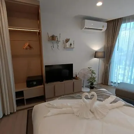 Downtown Chic Rooftop Pool #es21412 Pattaya
