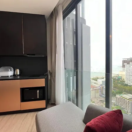 Downtown Chic High Floor& Seaview #es54727 Apartment Pattaya