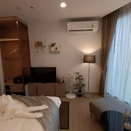 อพาร์ทเม้น Downtown Chic Rooftop Pool #es13810 Pattaya