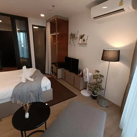 Downtown Chic Rooftop Pool #es13810 * Pattaya