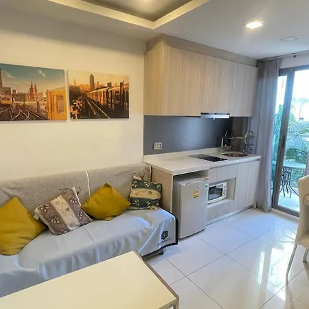 Arcadia Beach Apartment *