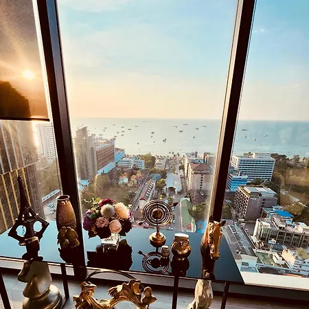 Most Celebrated 1-br Base In Central Pattaya