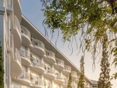 Cross Pratamnak 5* Pattaya