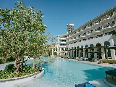 Hotel Cross Pratamnak Pattaya
