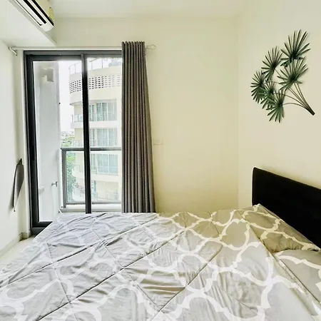 Apartment Unixx Near Walking Street Near The Sea *