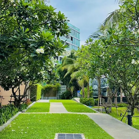 Apartment Unixx Near Walking Street Near The Sea