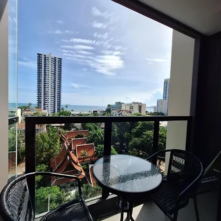 Apartment Panora By Daranee Service Property Pattaya