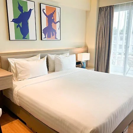 The One Bay Breeze 3* Pattaya