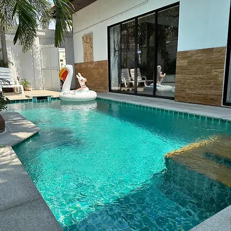 Mm Pool วิลล่า