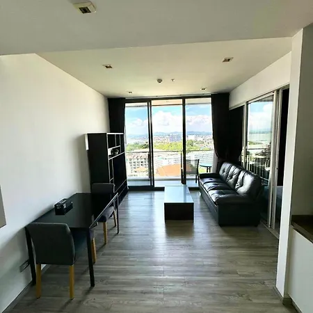 Apartment Baan Plai Haad