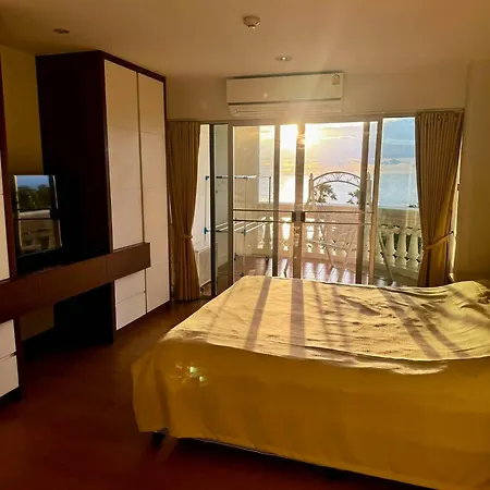 Apartment Sky Sea View