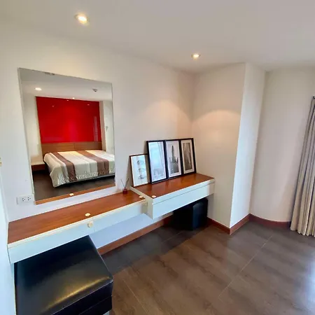 Sky Sea View Apartment Pattaya