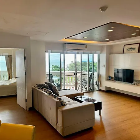 Sky Sea View Apartment *